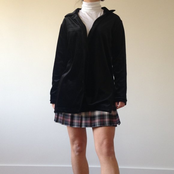 Carroll Reed - Black Velvet Cardigan - Picture 6 of 9